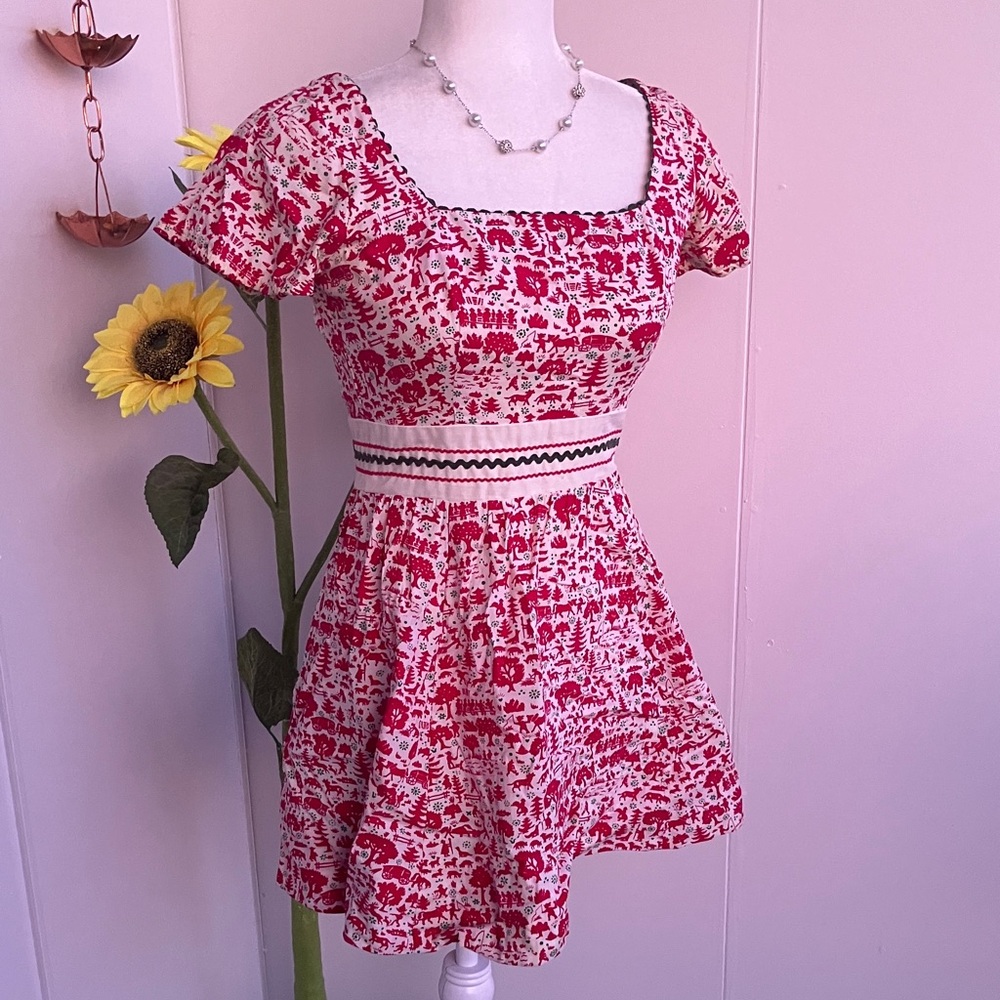 Vintage 60s 70s Lanz Original Countryside Novelty Print Red, Cream,& Green Dress - Picture 1 of 12